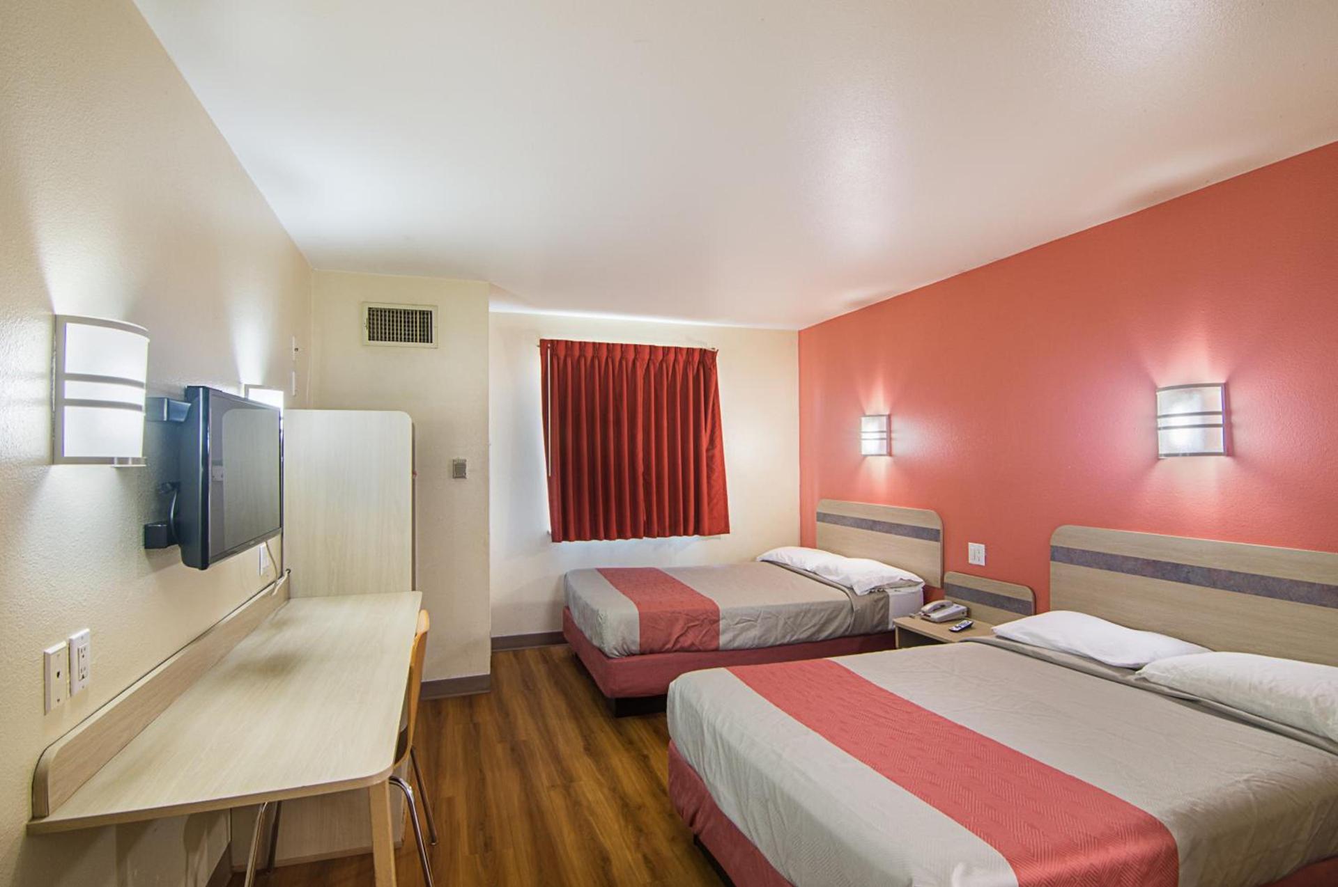 Motel 6-Terrell, TX photo 61
