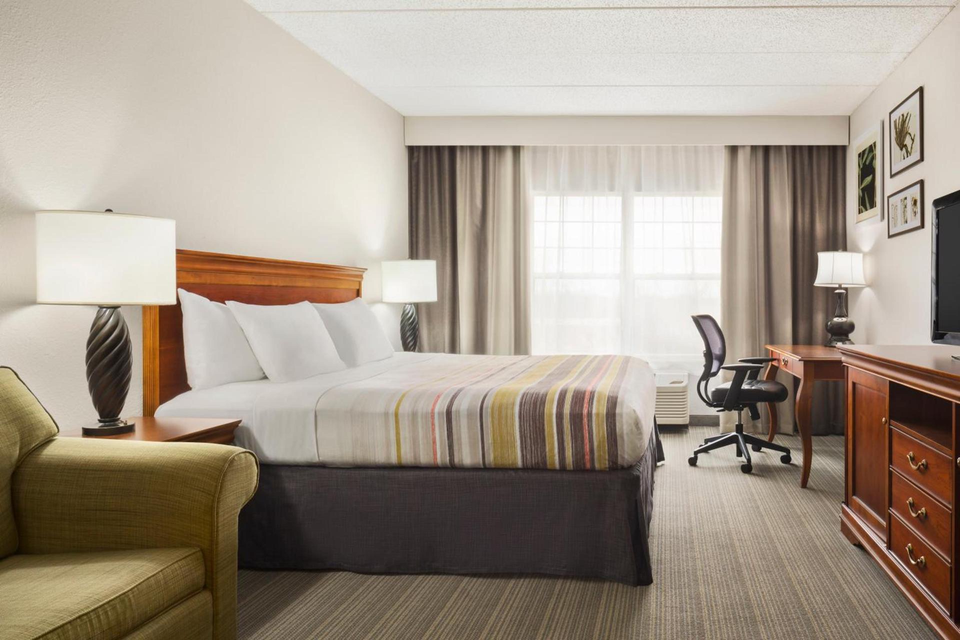 Country Inn & Suites by Radisson, Lexington, KY photo 15