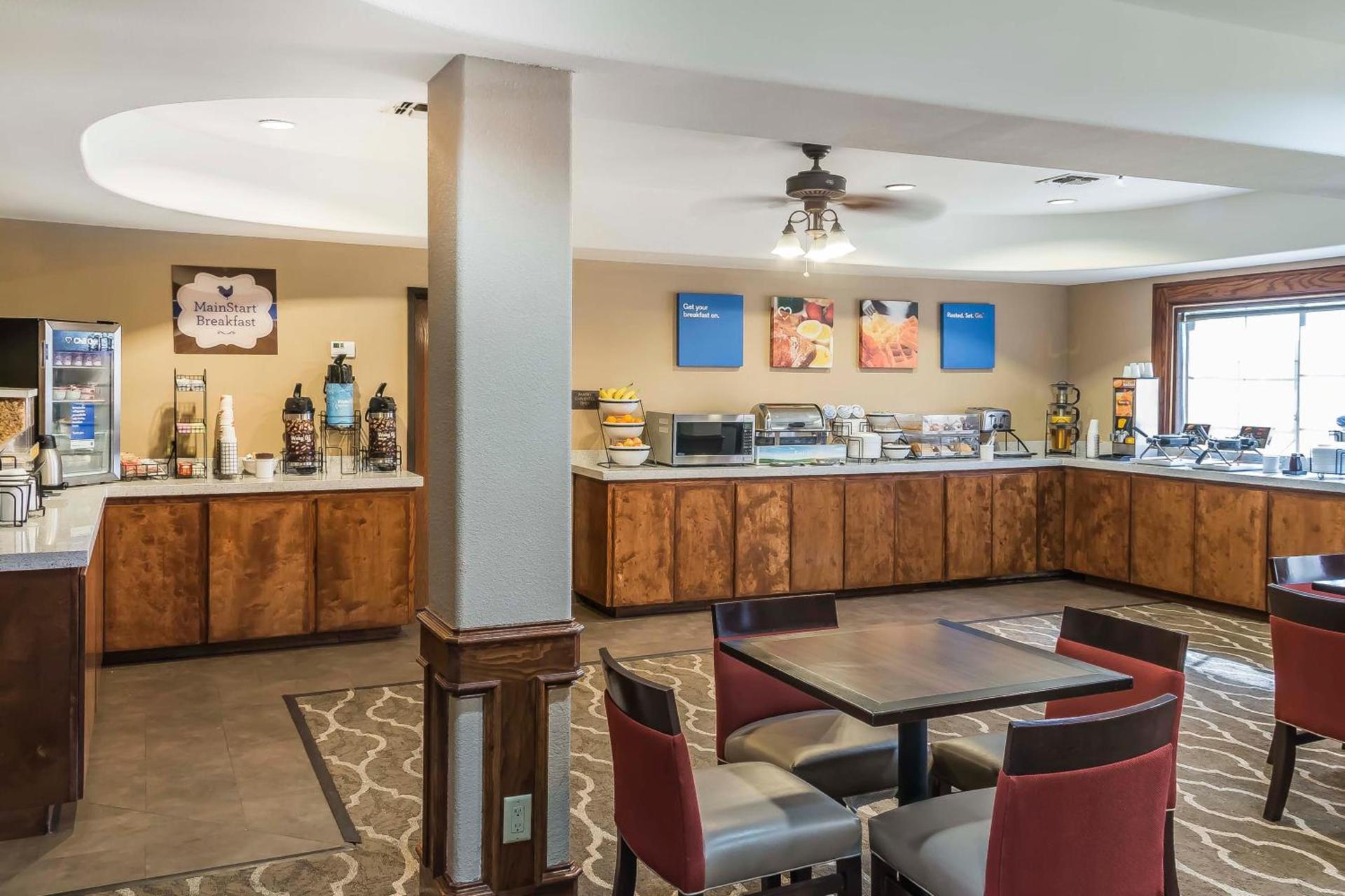 MainStay Suites Edinburg South photo 57
