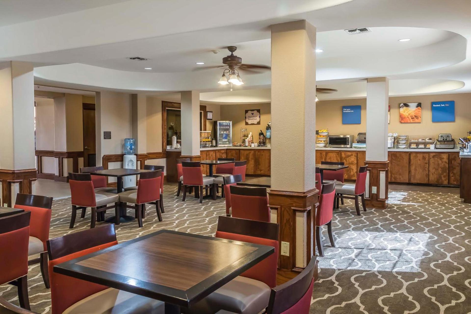 MainStay Suites Edinburg South photo 56