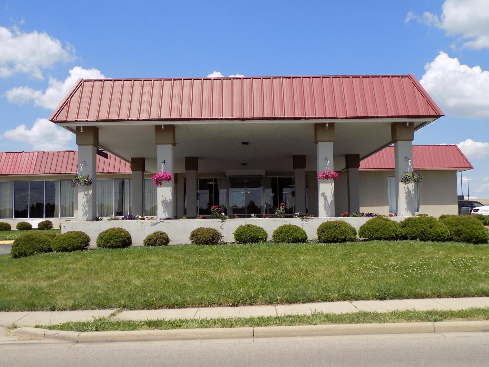 Days Inn & Suites by Wyndham Springfield OH photo 14