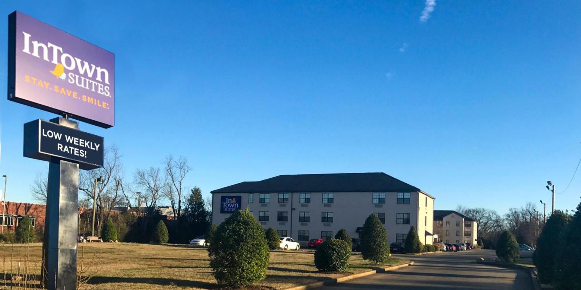 InTown Suites Extended Stay Murfreesboro TN - MTSU photo 1