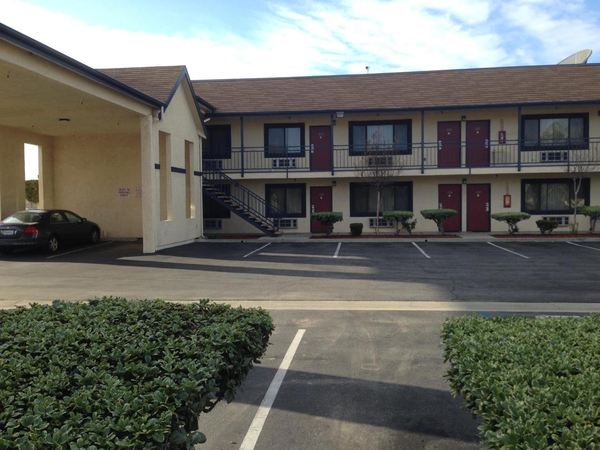 Luxury Inn photo 5