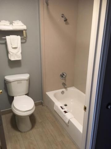 Express Inn Weslaco/Mercedes photo 31