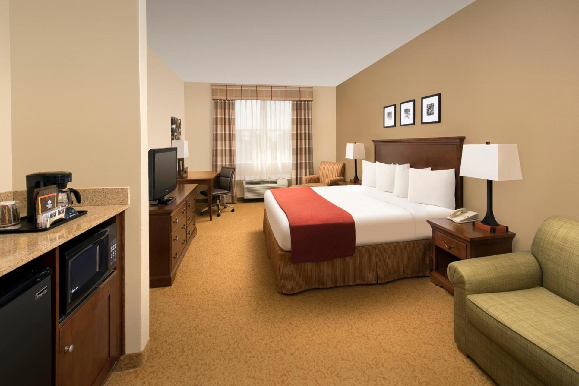 Country Inn & Suites by Radisson, Humble IAH East photo 34