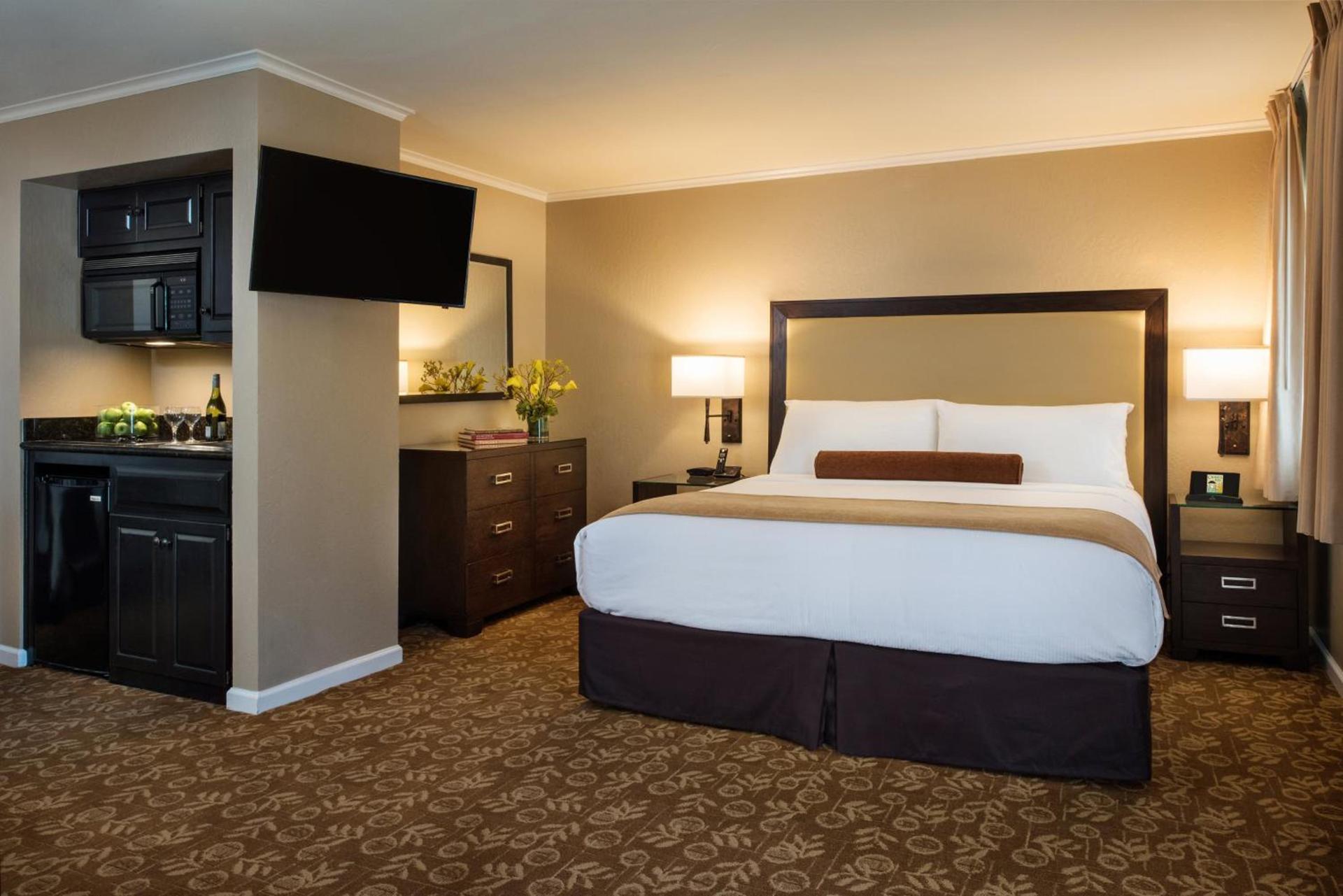 The Creekside Inn photo 22