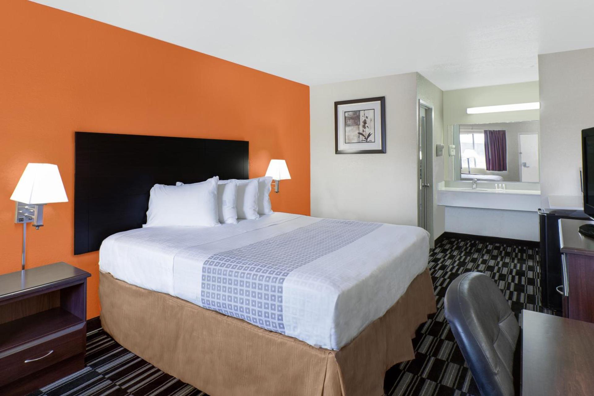 Howard Johnson by Wyndham Modesto Ceres photo 22