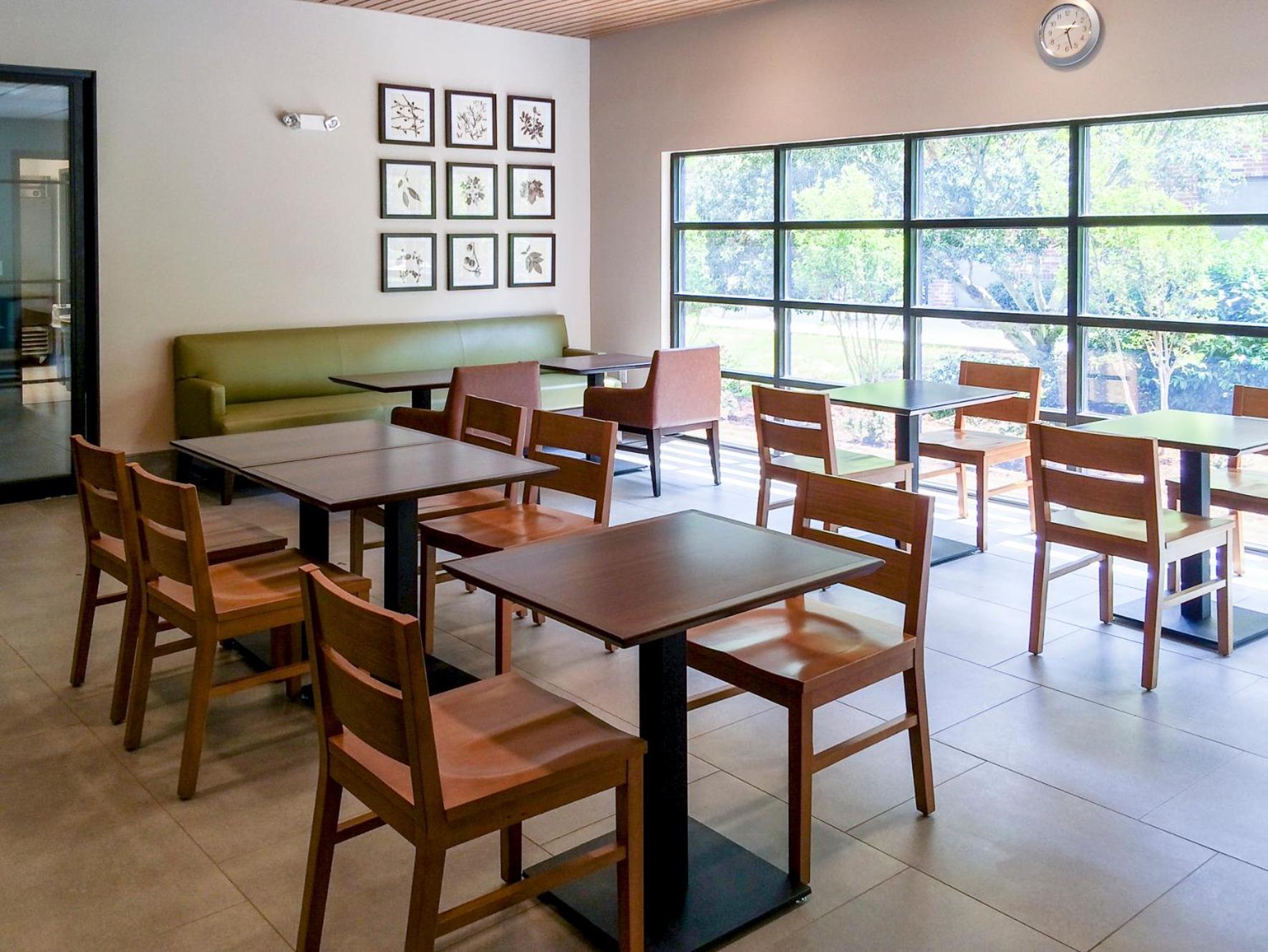 Country Inn & Suites by Radisson, Smithfield-Selma, NC photo 34