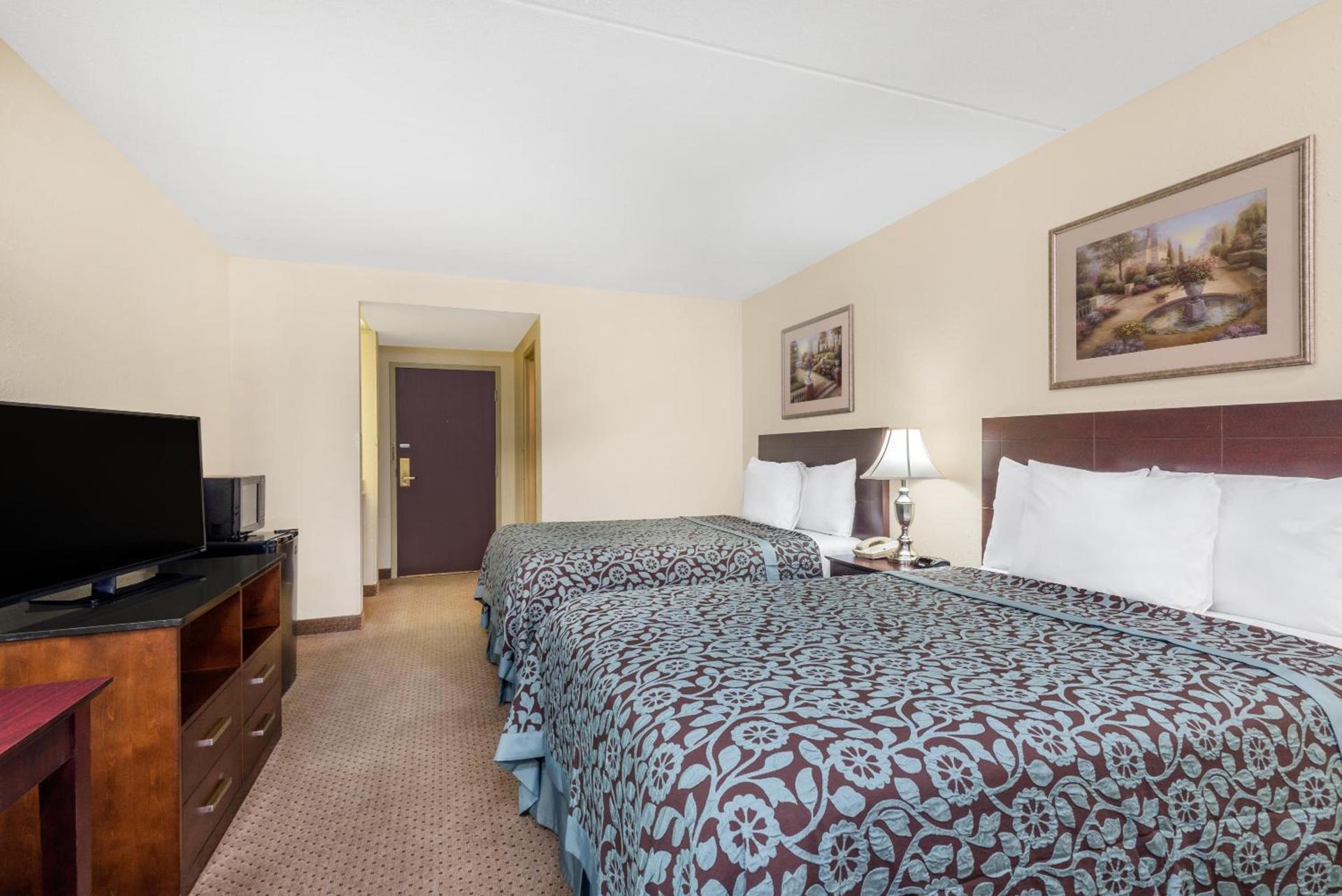 Days Inn by Wyndham Indianapolis Castleton photo 31