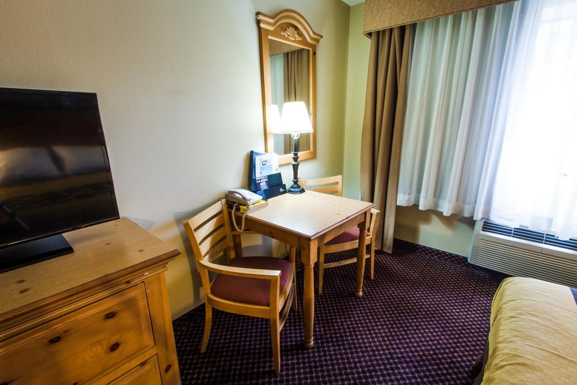 Super 8 by Wyndham Marana/Tucson Area photo 33