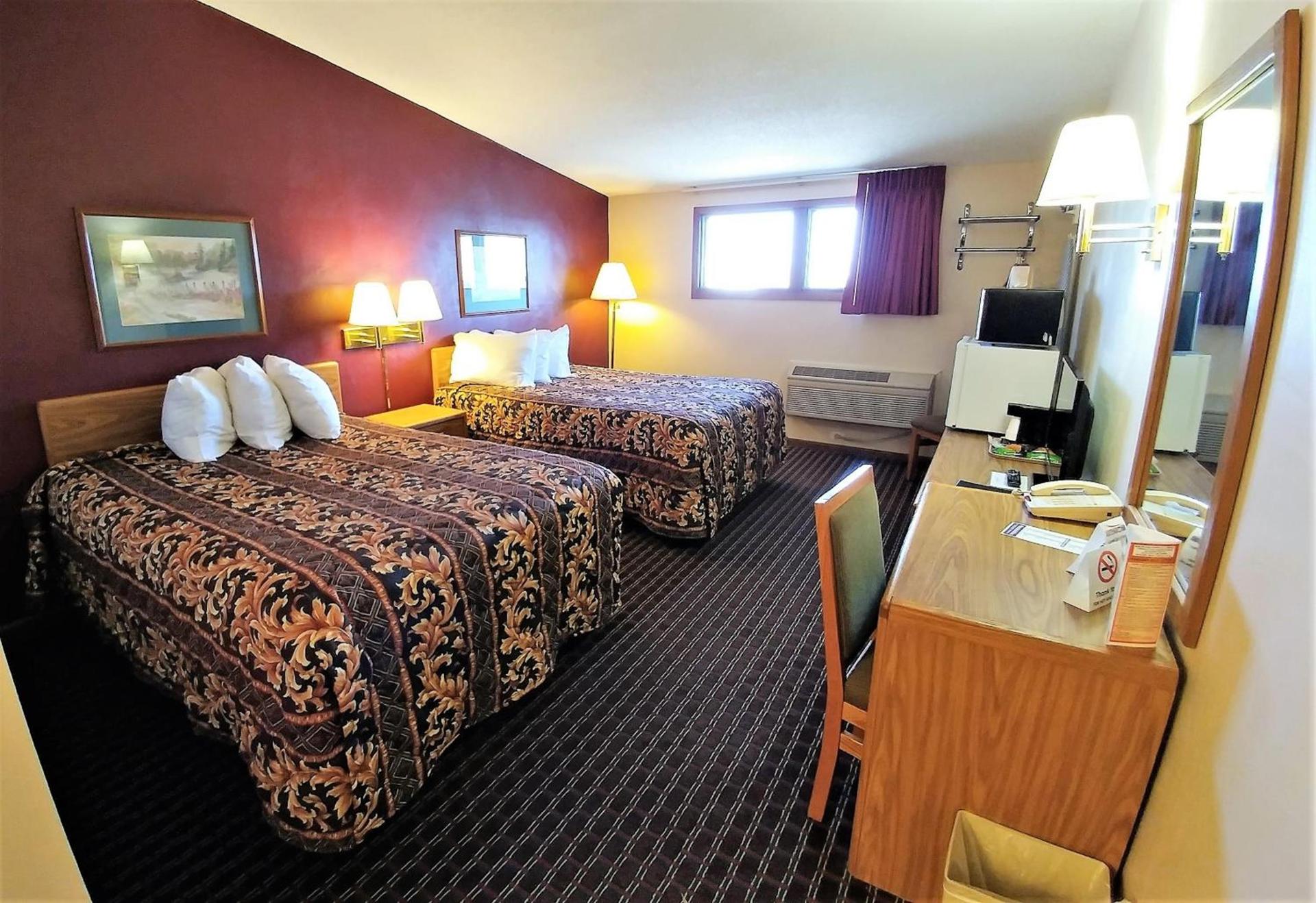 Red Carpet Inn - Windom photo 4