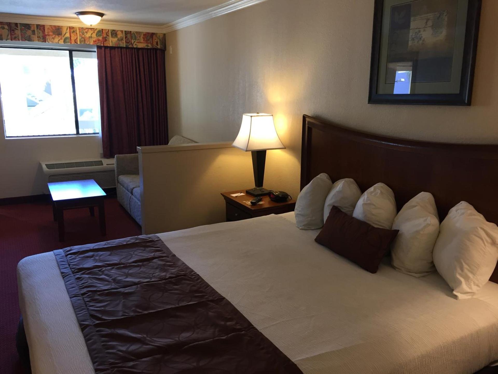 Chula Vista Inn photo 42