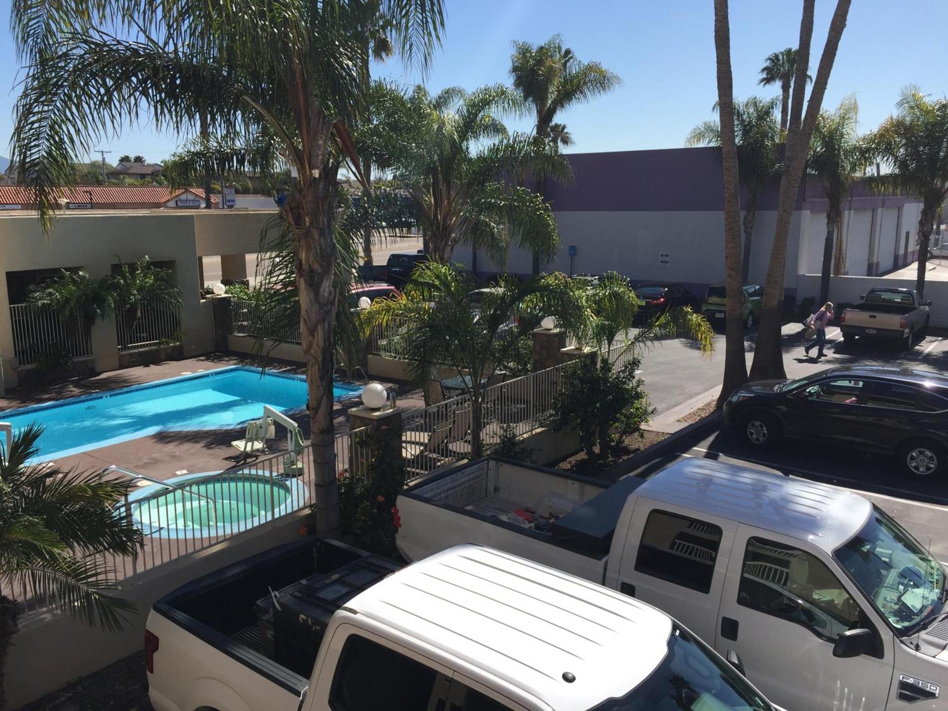 Chula Vista Inn photo 2