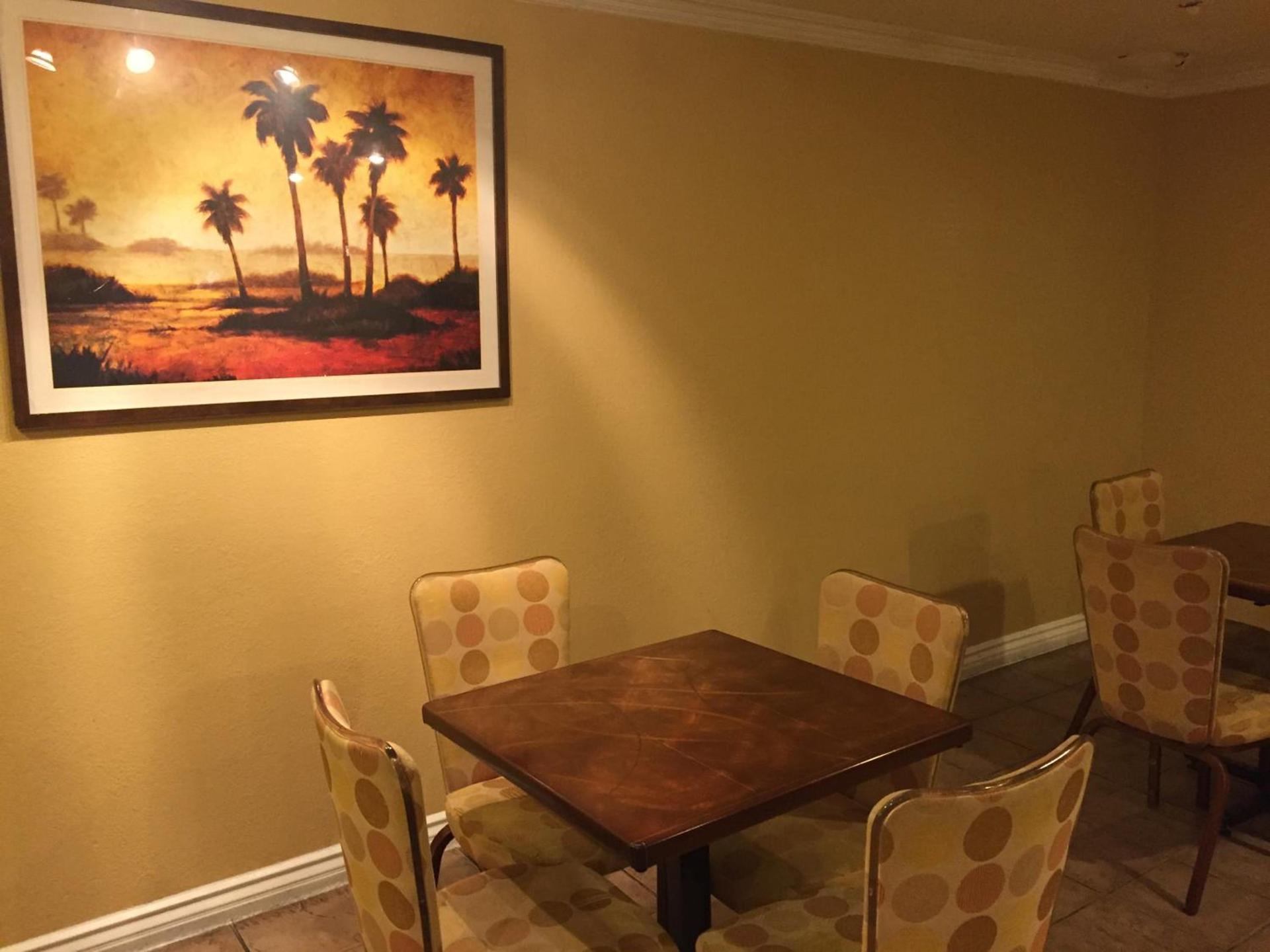 Chula Vista Inn photo 23