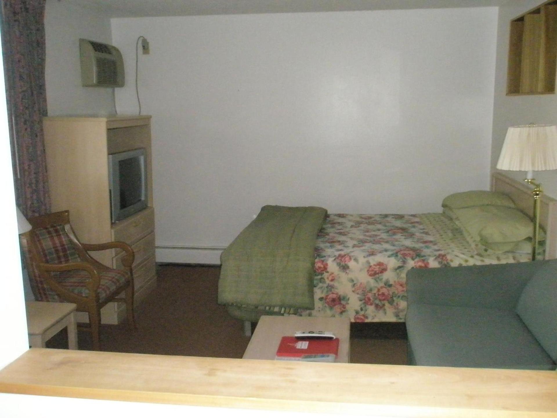Mel Haven Motel photo 14