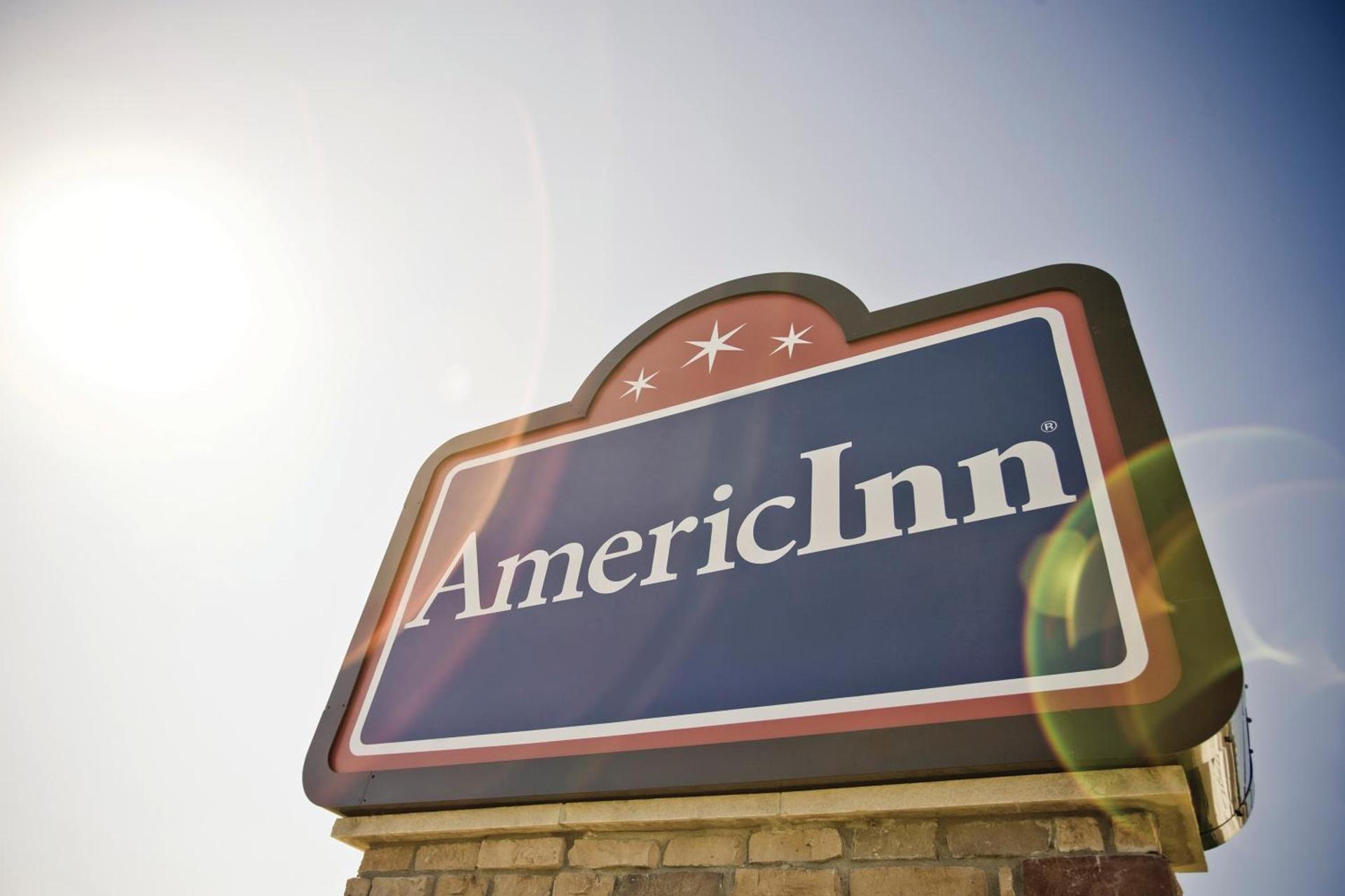 AmericInn by Wyndham St. Peter photo 10