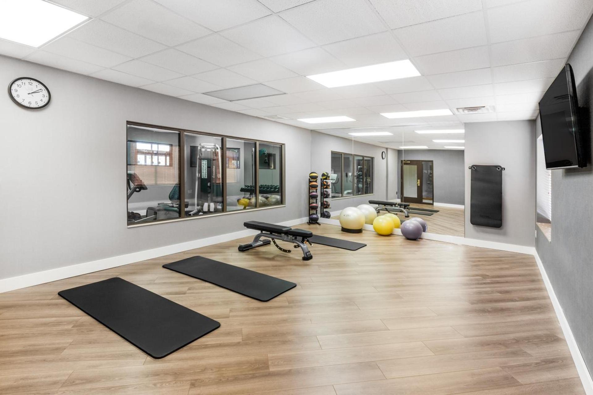 Wingate by Wyndham Sylvania-Toledo photo 57