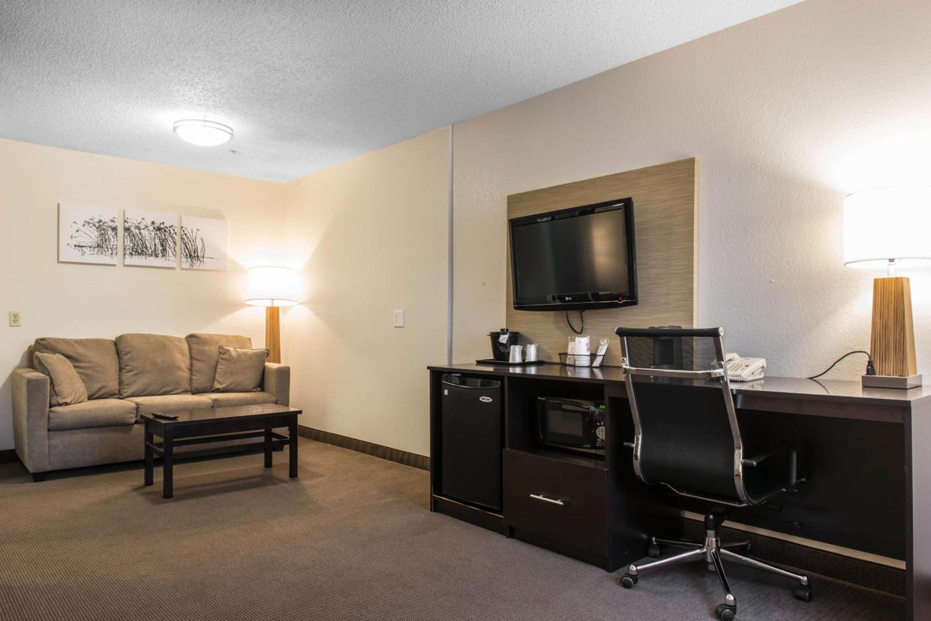 MainStay Suites Pittsburgh Airport photo 3