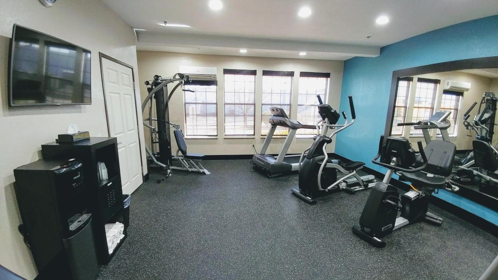 Hawthorn Suites Irving DFW South photo 19