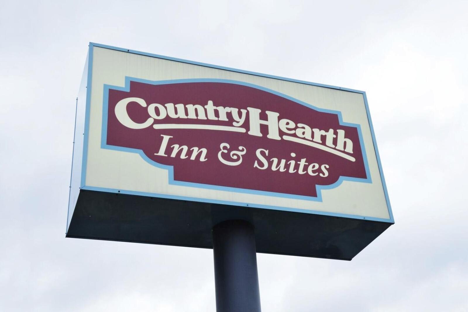 Country Hearth Inn & Suites - Kenton photo 3