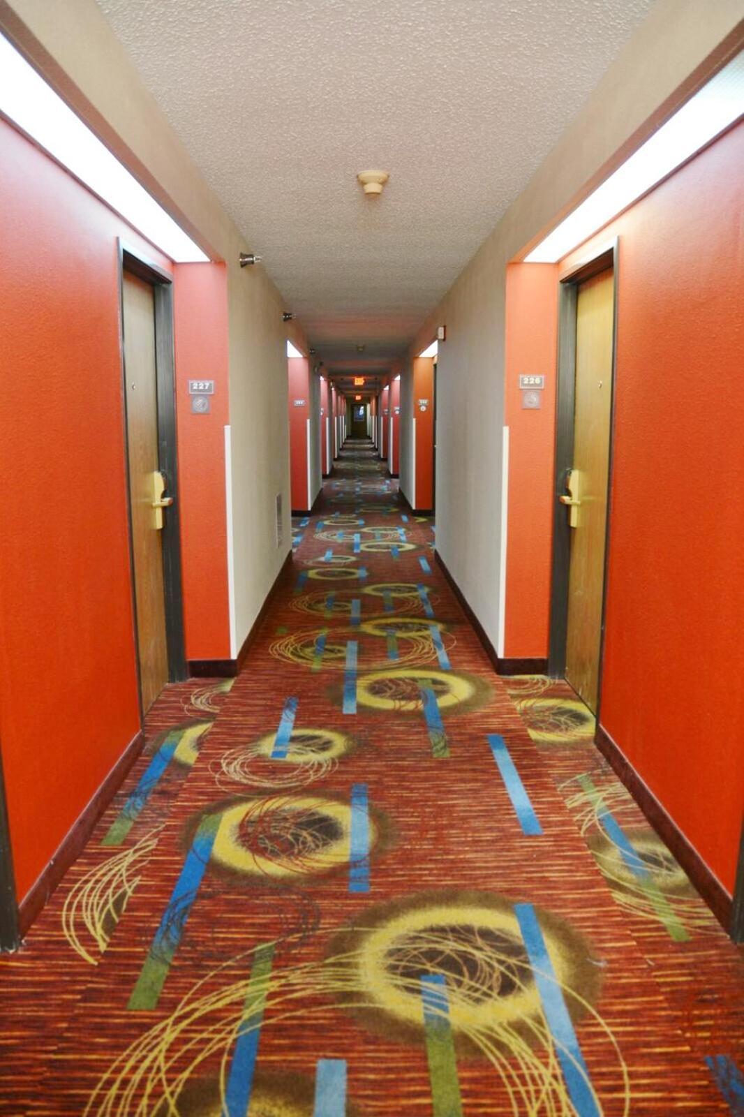 Country Hearth Inn & Suites - Kenton photo 10