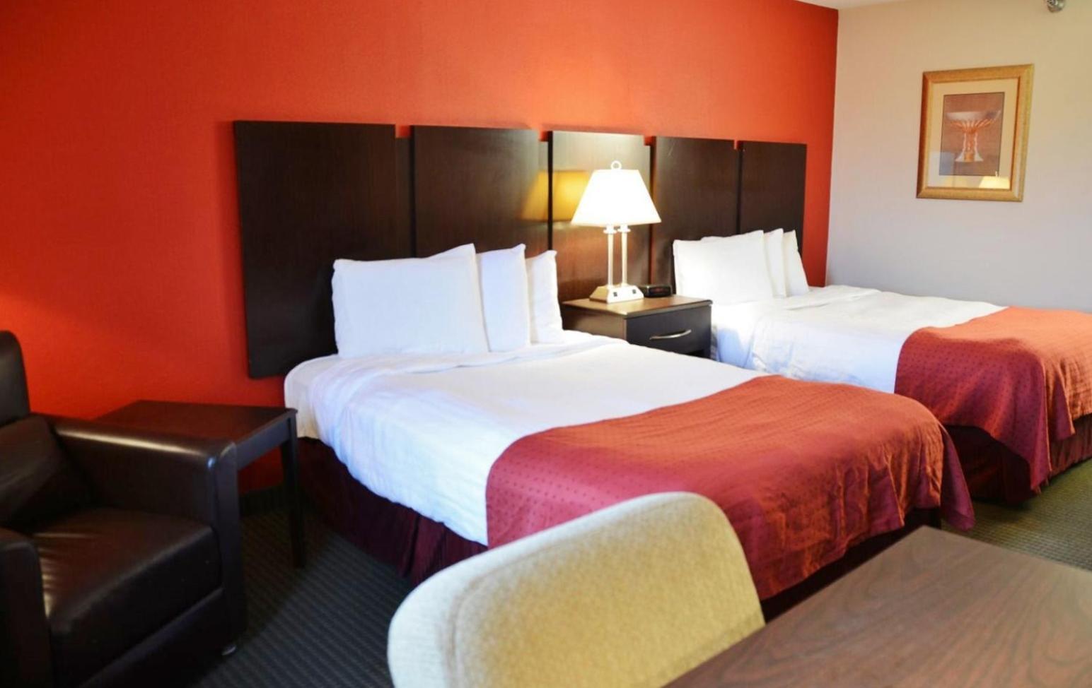 Country Hearth Inn & Suites - Kenton photo 14