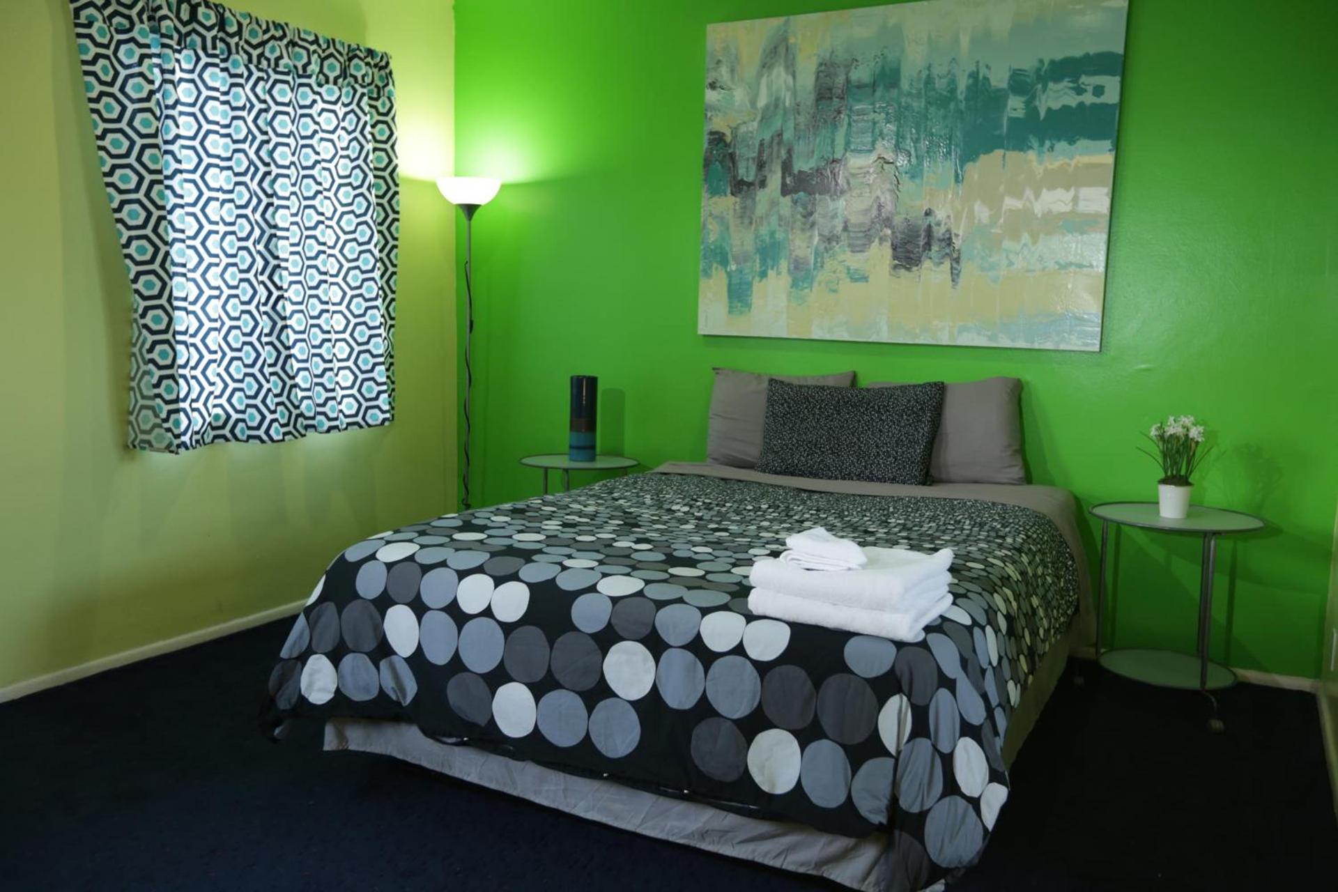 Banana Bungalow Hollywood Hotel & Hostel photo 37