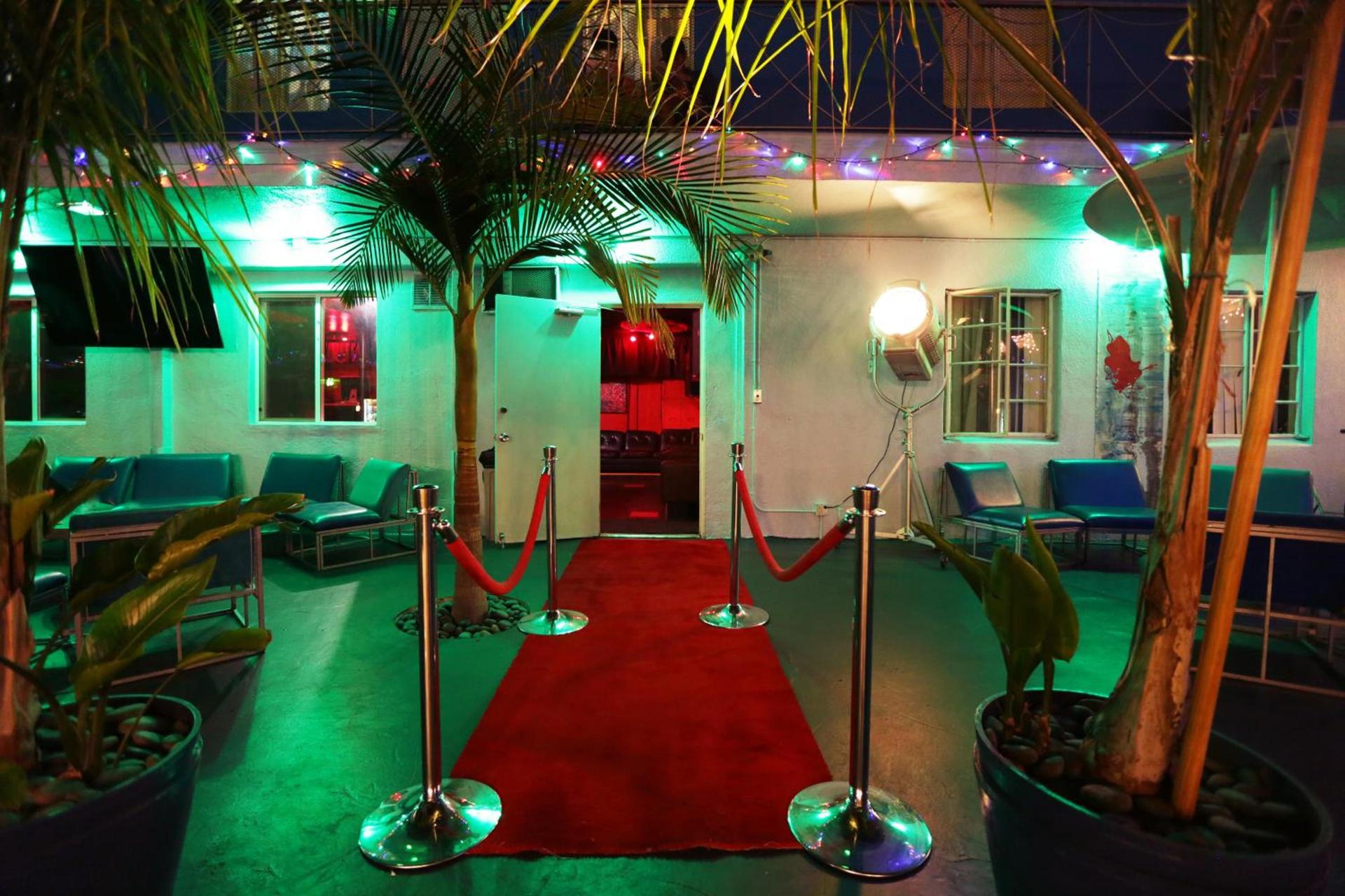 Banana Bungalow Hollywood Hotel & Hostel photo 25