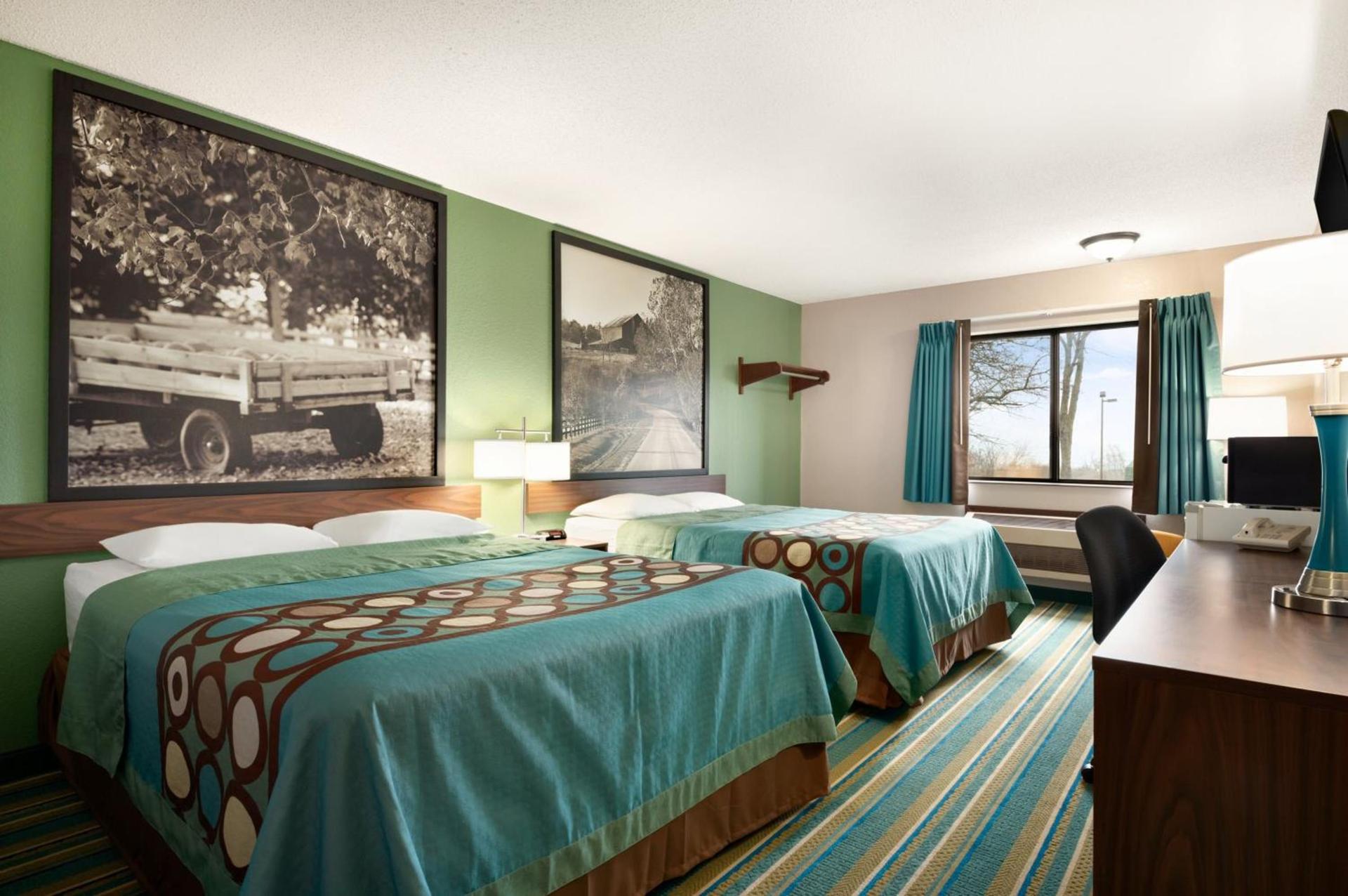 Super 8 by Wyndham Rantoul photo 29