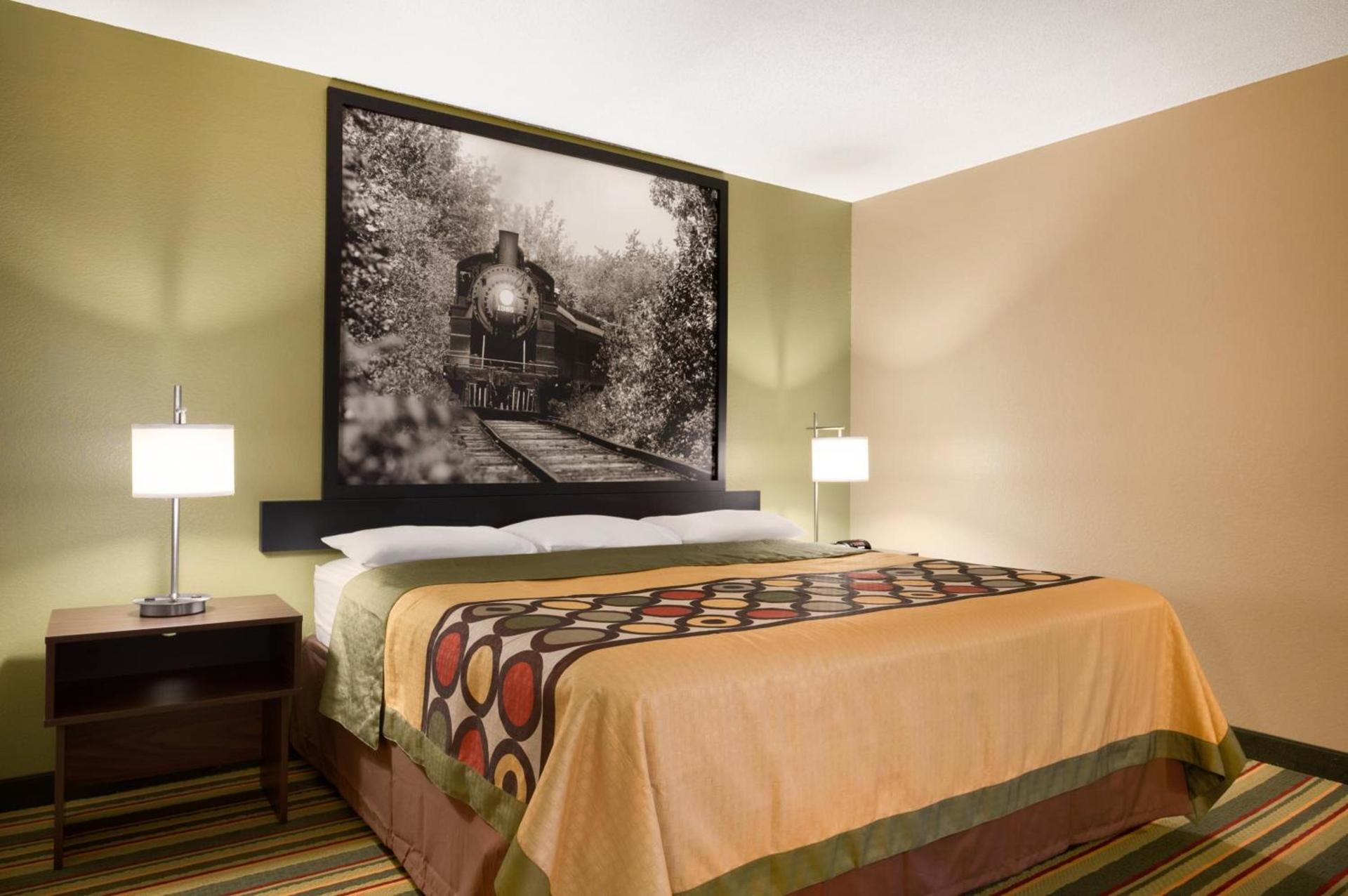 Super 8 by Wyndham Rantoul photo 31