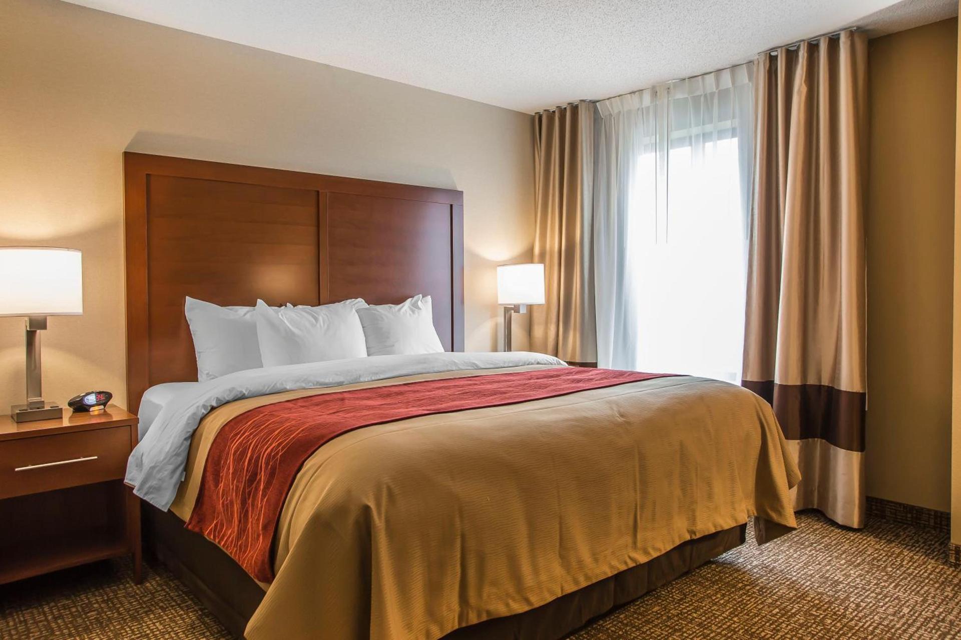 Comfort Inn PA Turnpike - I-81 photo 14