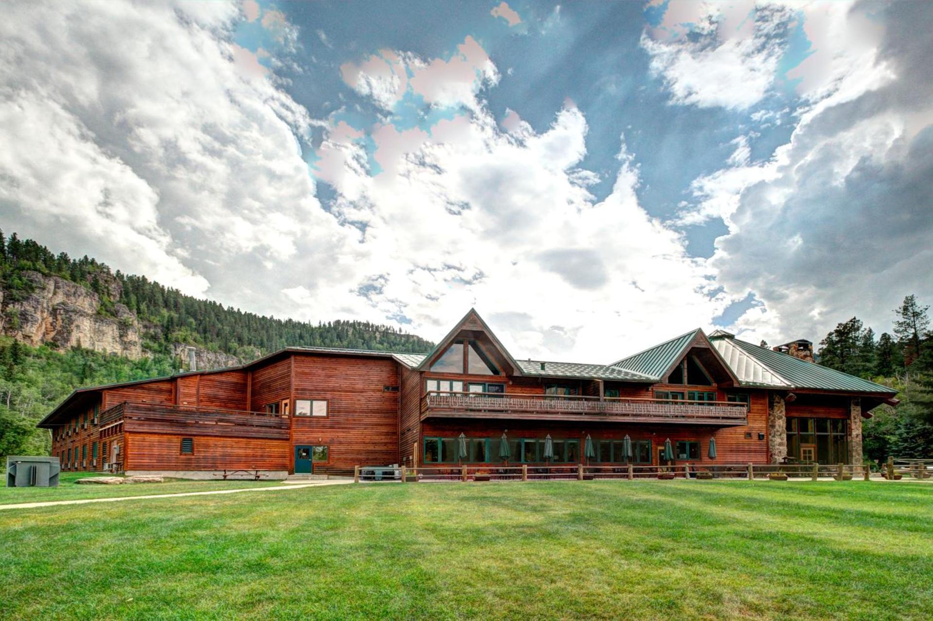 Spearfish Canyon Lodge photo 26