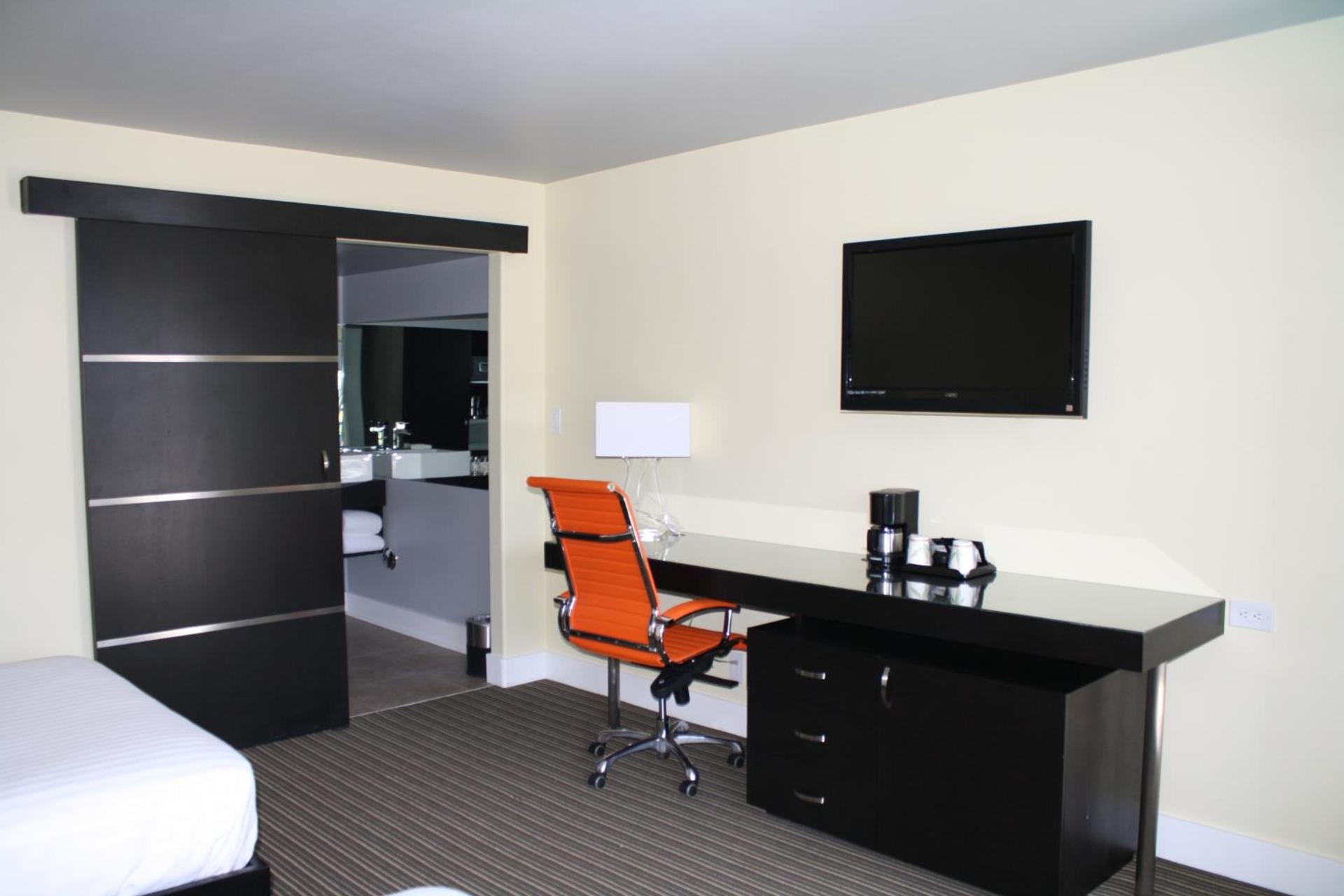 Hotel Current photo 14