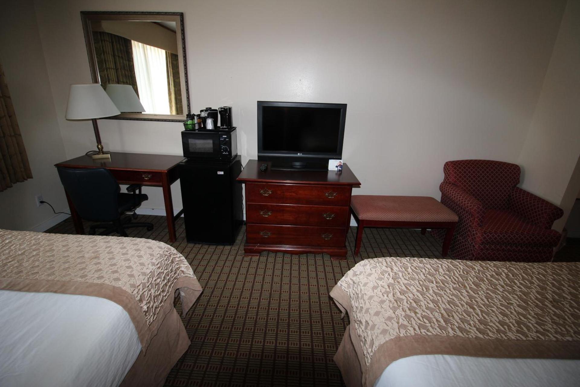 Ramada by Wyndham Draper, Utah photo 38