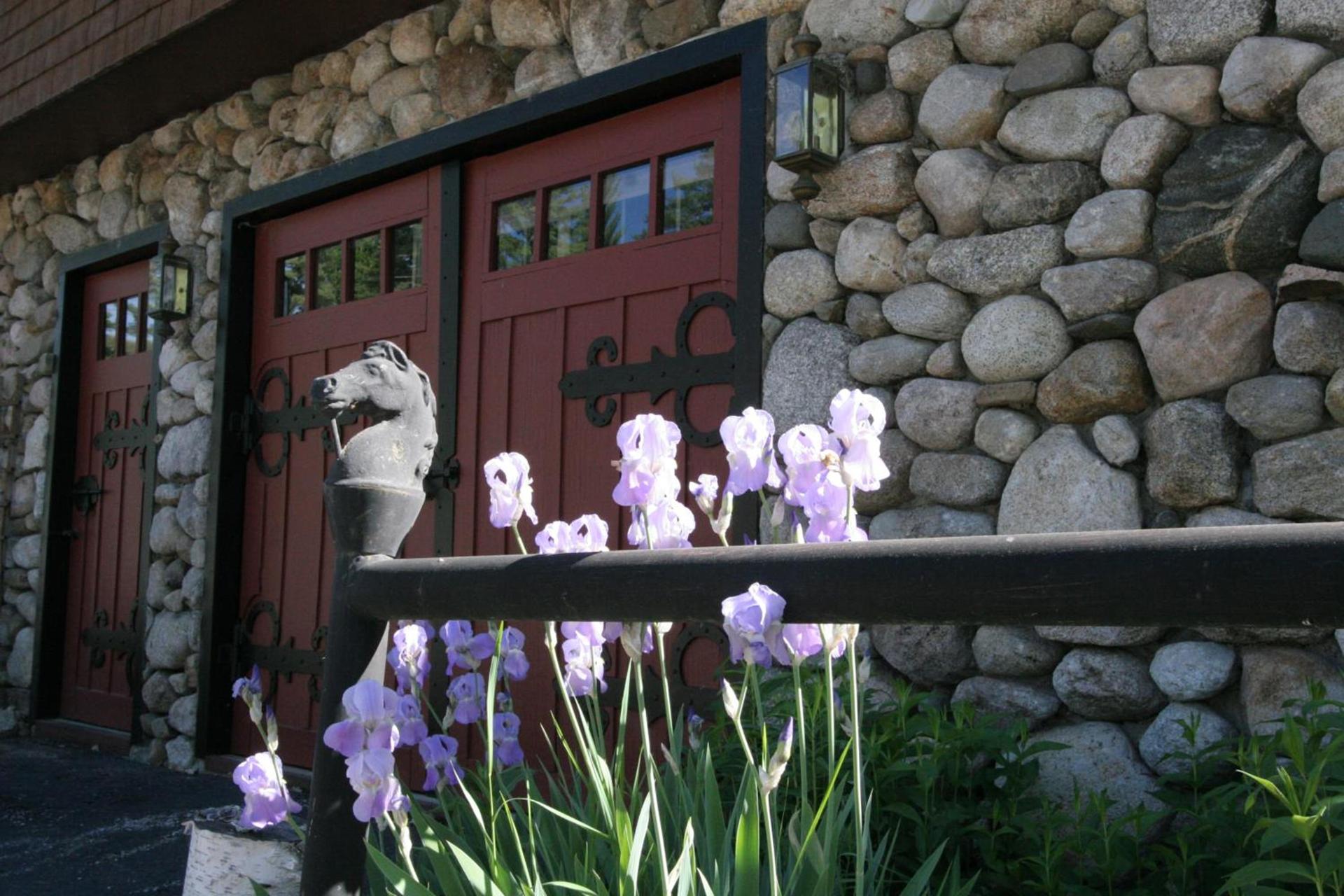 Old Saco Inn photo 10