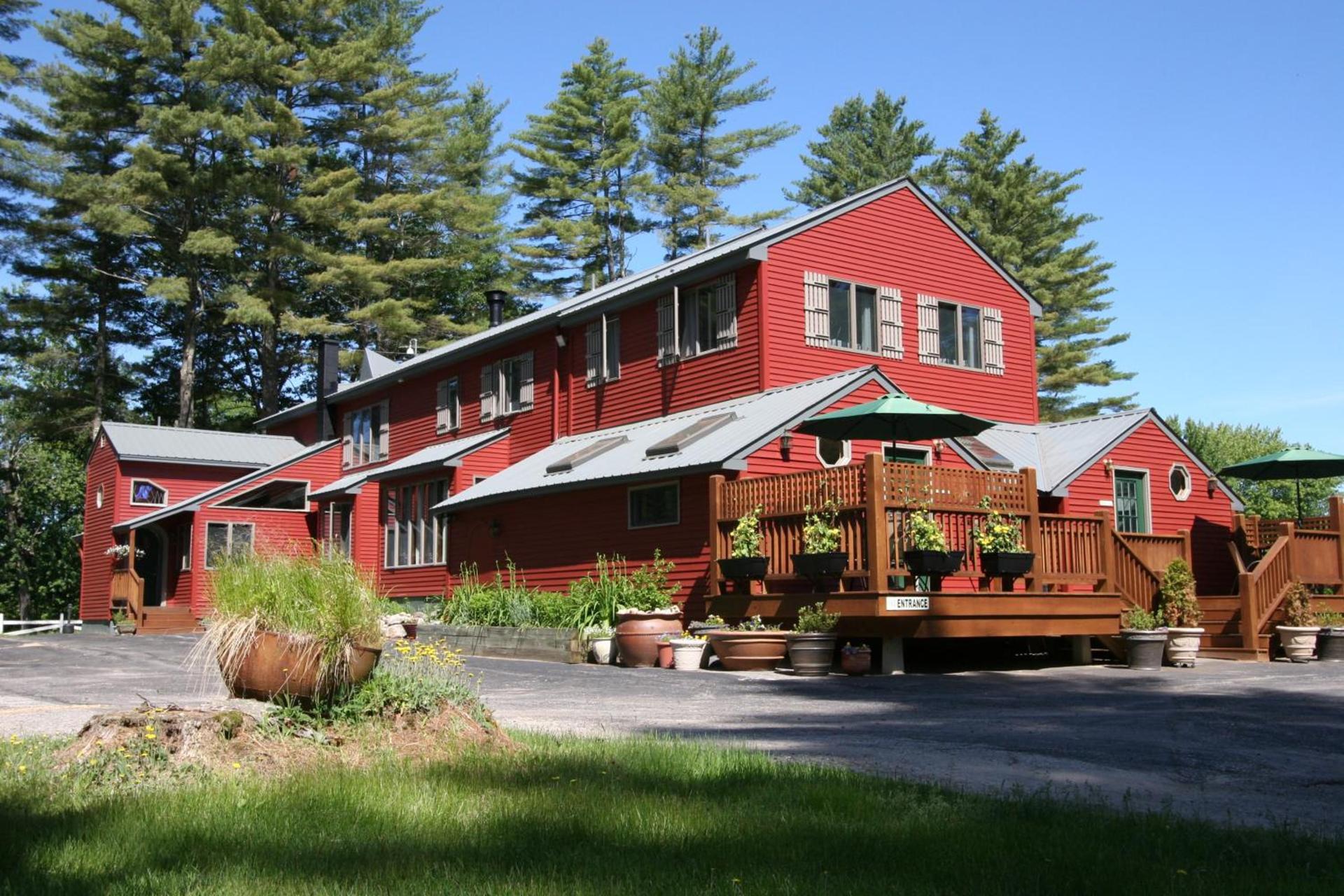 Old Saco Inn photo 1