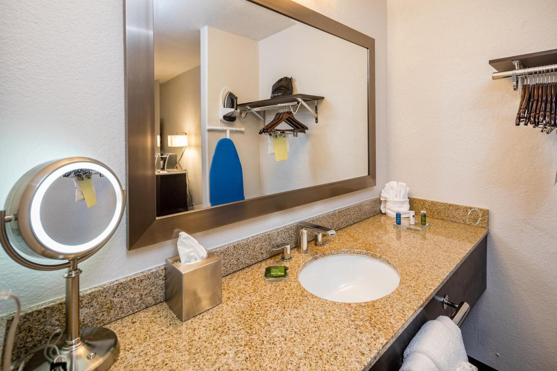 Radisson Hotel Oakland Airport photo 29