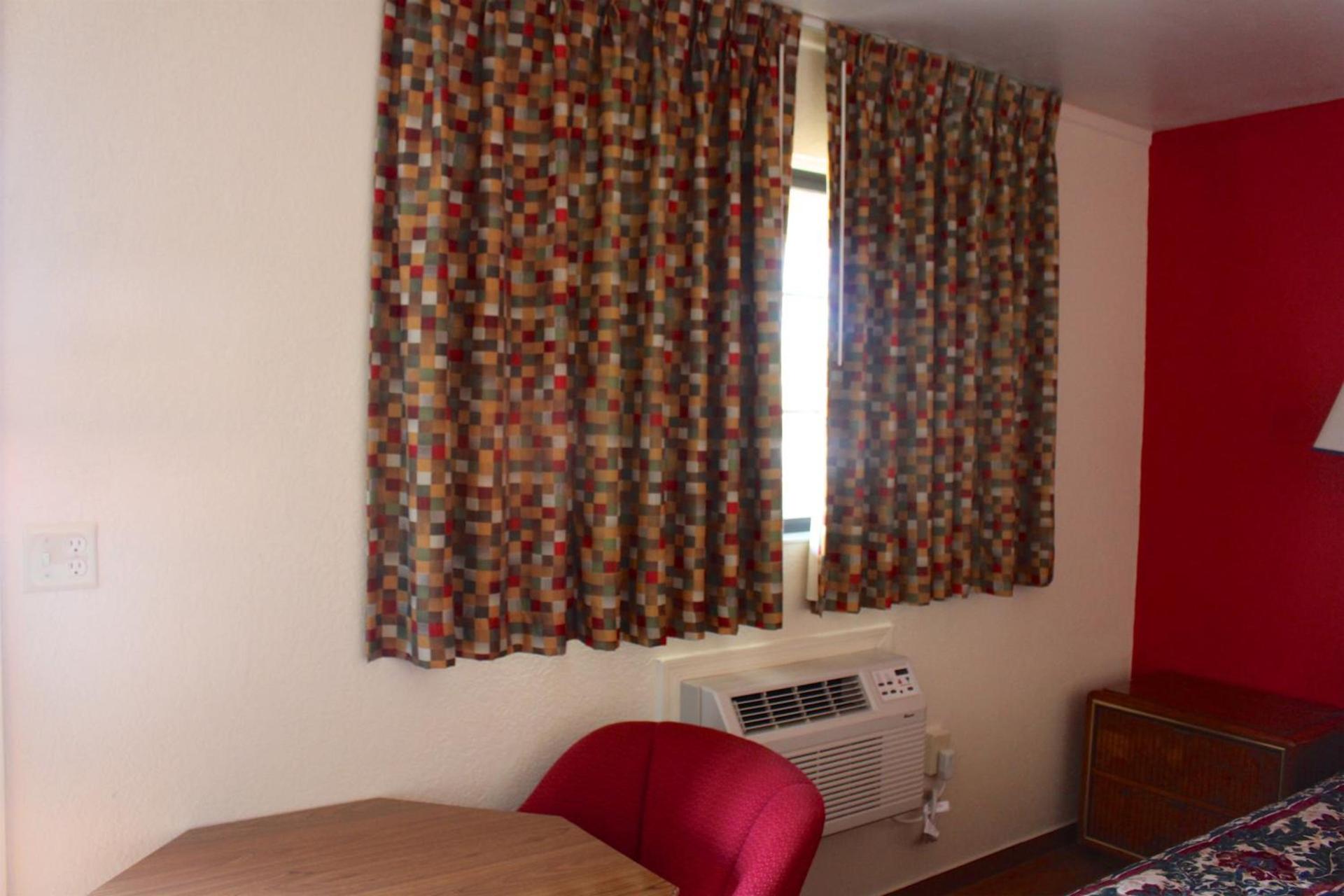 Starlite Motel photo 57