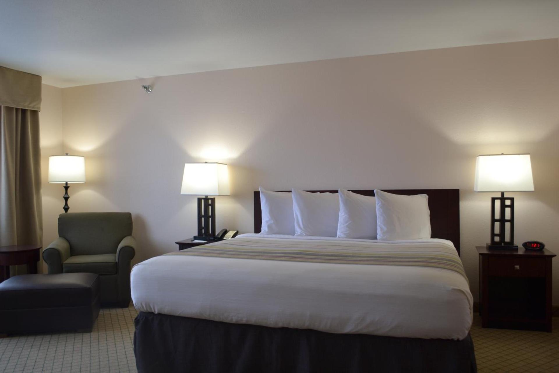 Country Inn & Suites by Radisson, Abingdon, VA photo 50