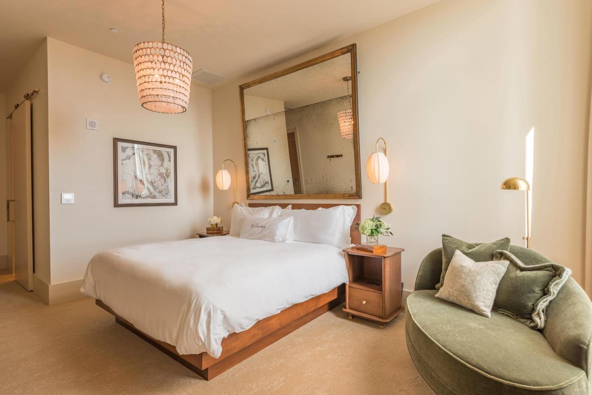 The Dewberry Charleston photo 21