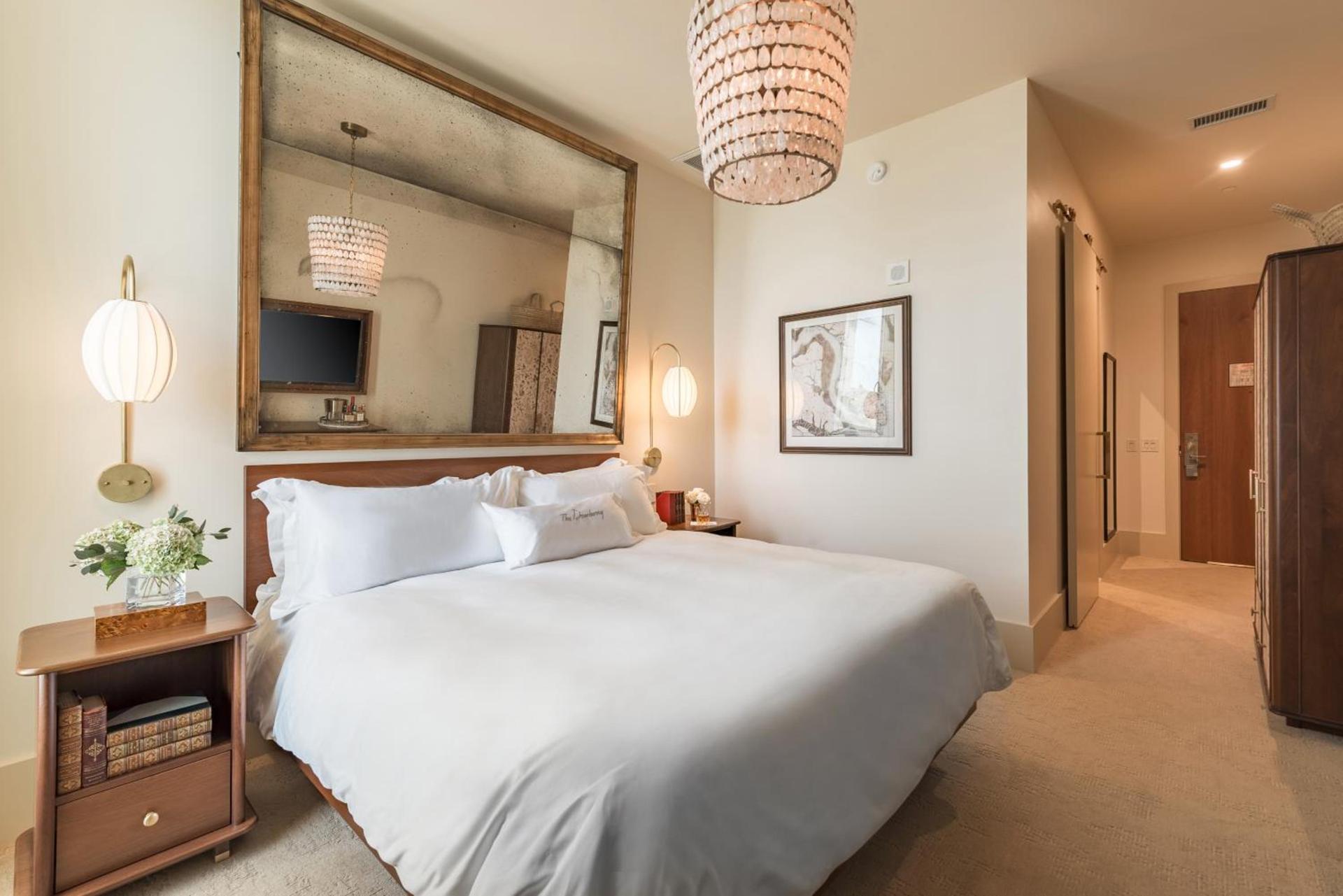 The Dewberry Charleston photo 20