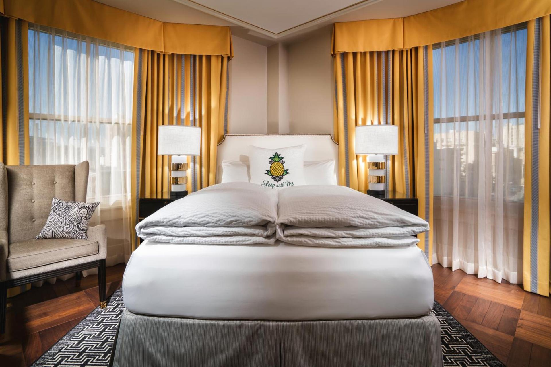 Staypineapple, An Elegant Hotel, Union Square photo 25