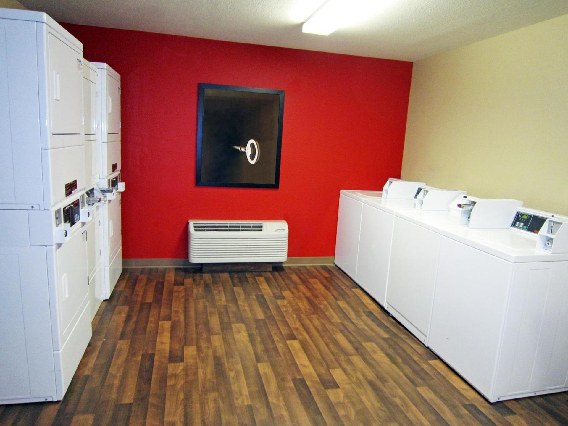 Extended Stay America Select Suites - Tampa - North - USF - Attractions photo 53