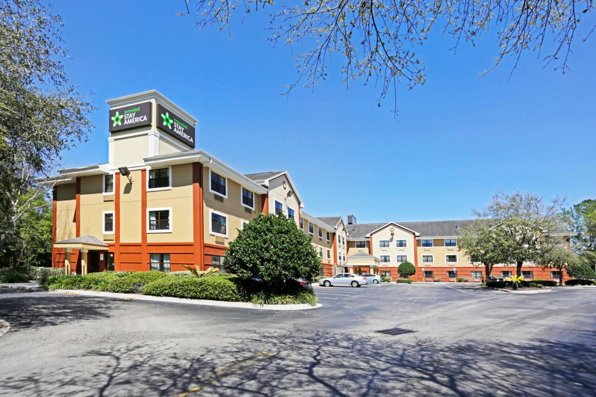 Extended Stay America Select Suites - Jacksonville - Lenoir Avenue East photo 40