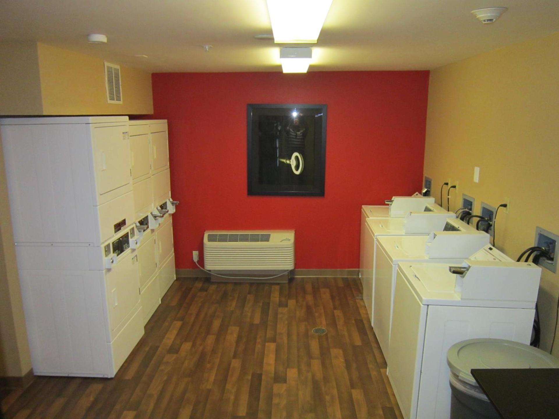 Extended Stay America Select Suites - Orlando - Conven Ctr - Sports Complex photo 36