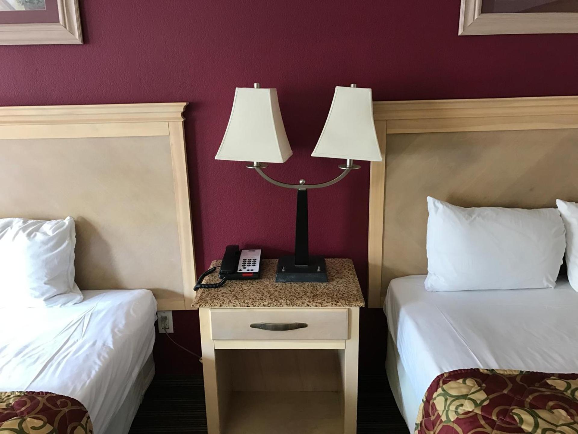 Crystal Inn and Suites photo 7