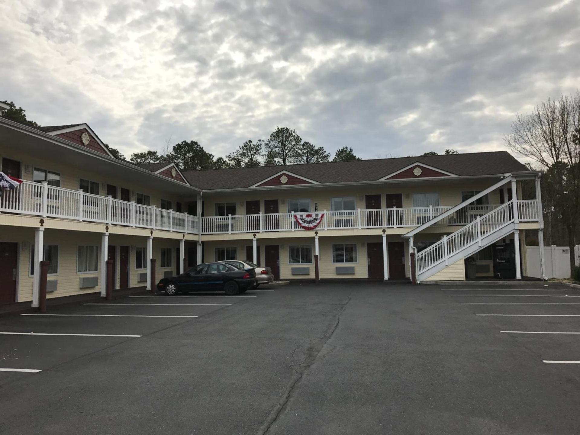 Crystal Inn and Suites photo 2