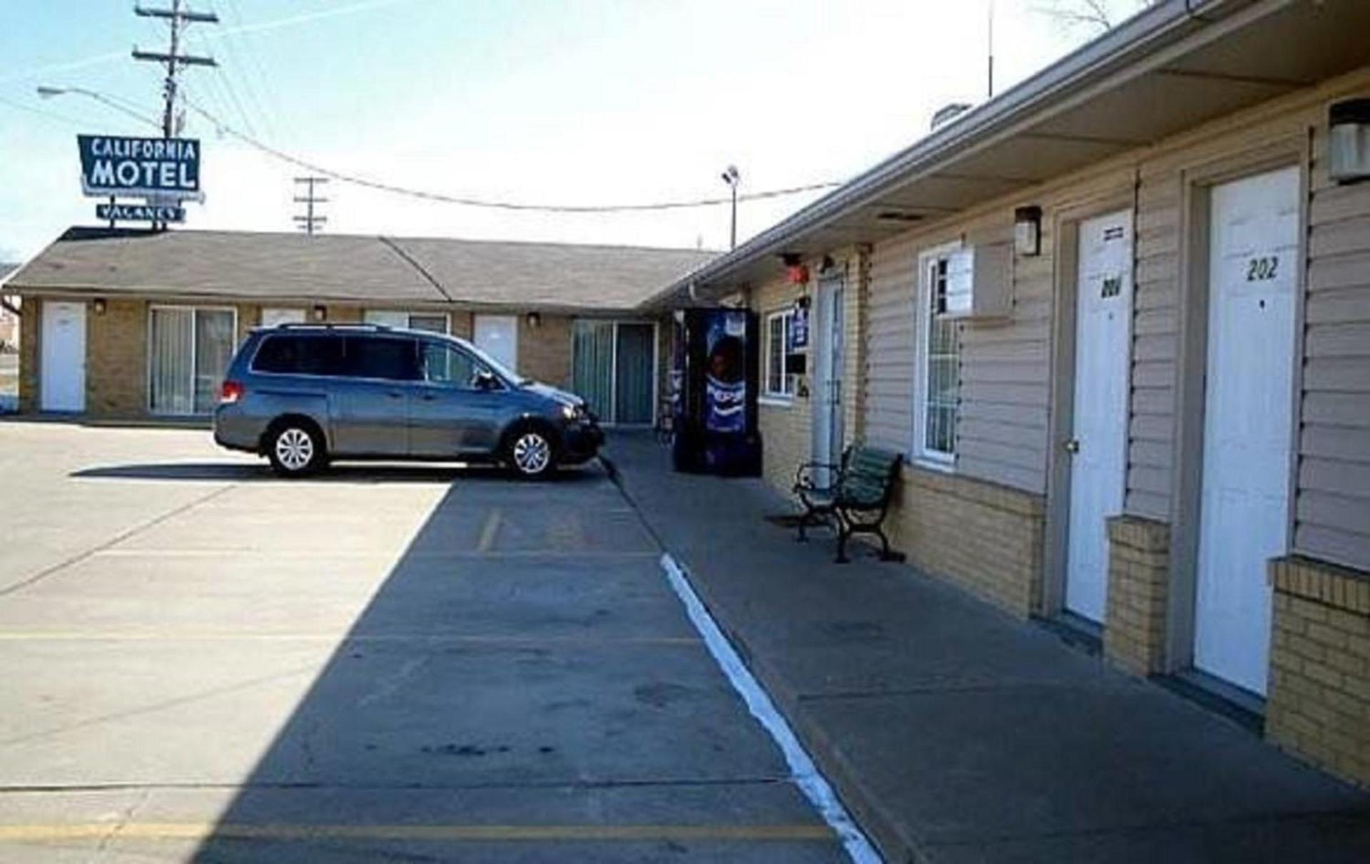 California Motel photo 1