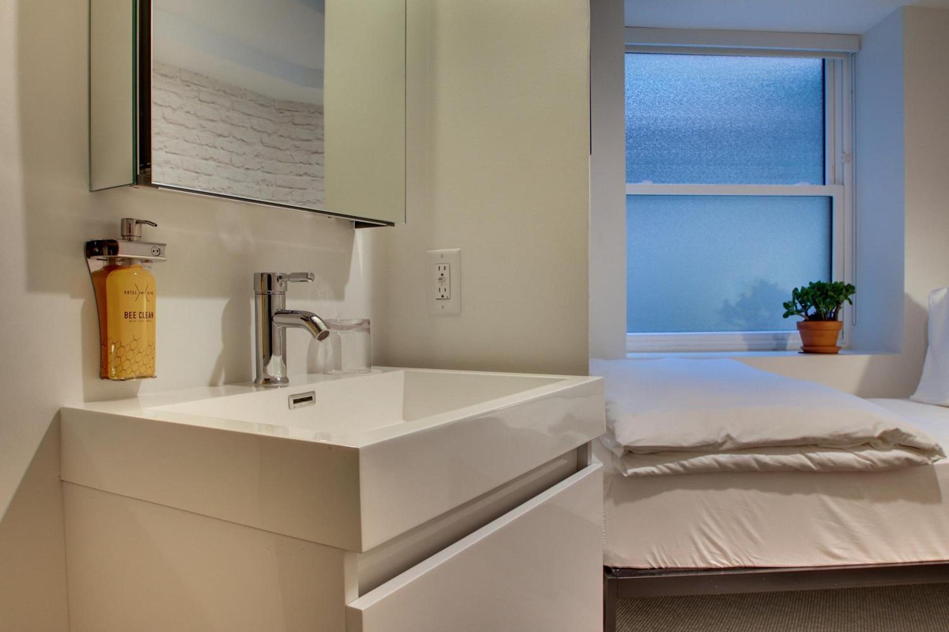 Hotel Hive photo 35