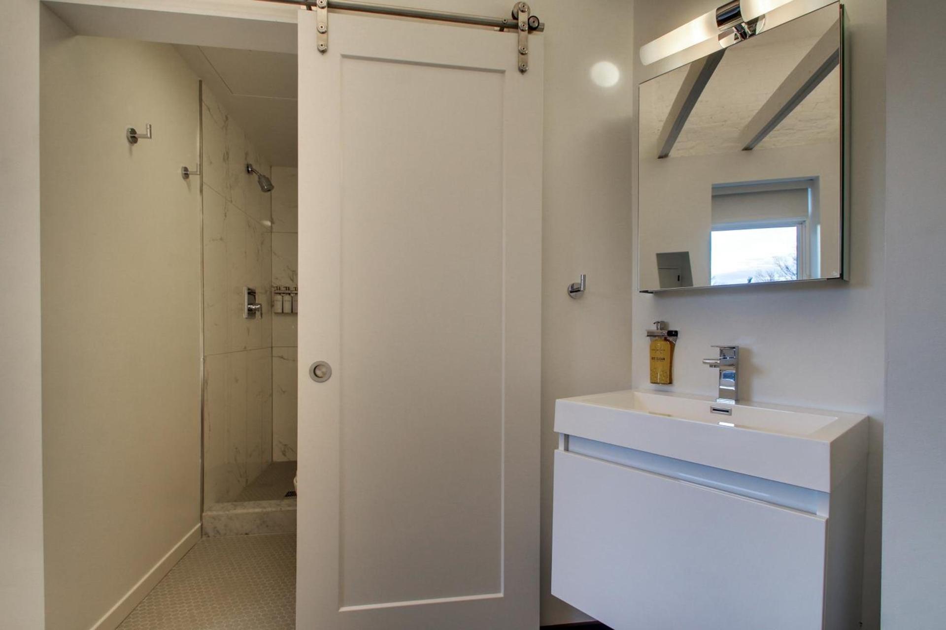 Hotel Hive photo 34